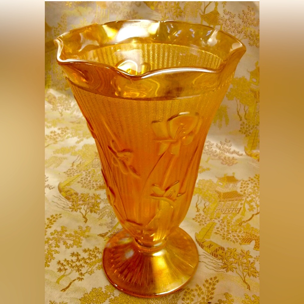 Jeannette glass Iris & Herringbone marigold carnival vase iridescent